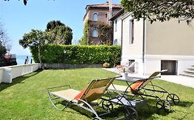 Villa Une, Garden, Beach And Culture